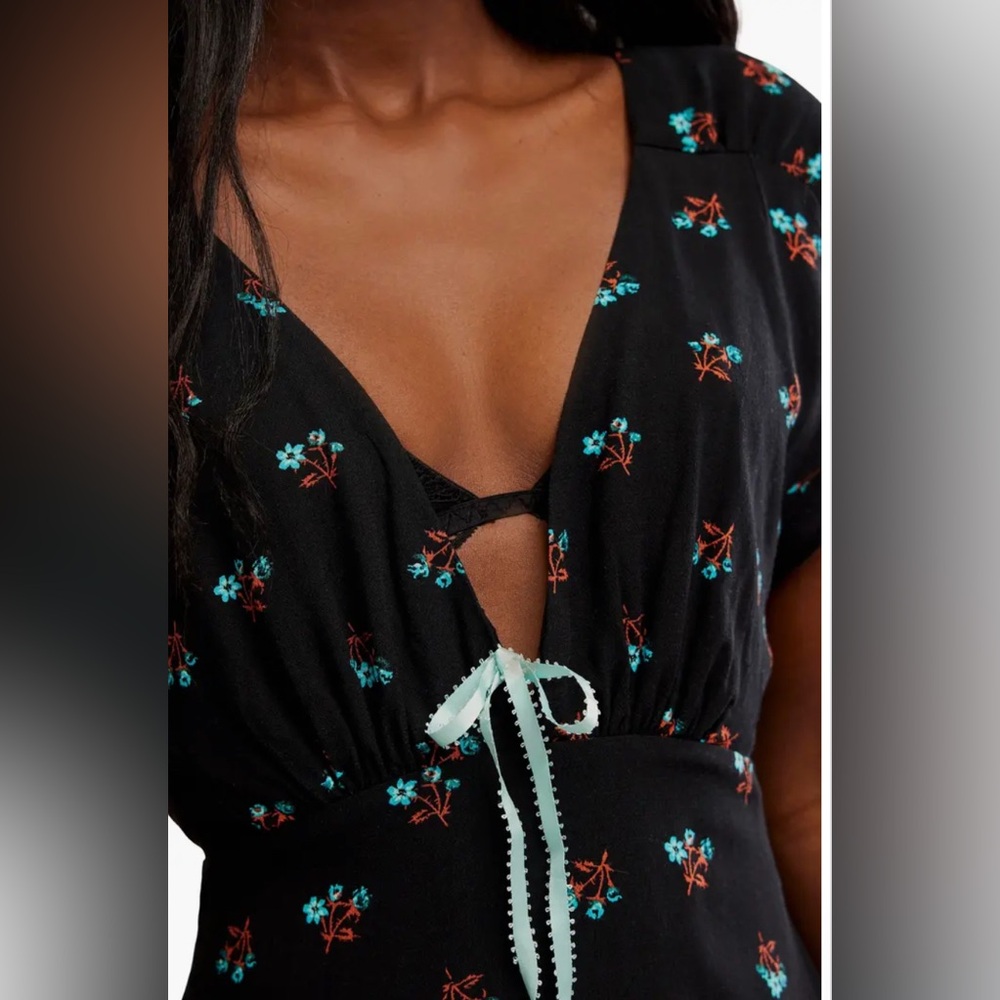 🆕 FREE PEOPLE Everyone’s Favorite Mini Dress In Black Combo - Picture 5 of 11